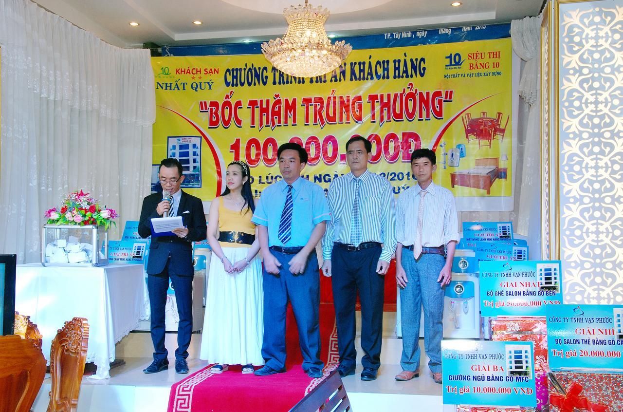 Nhat Quy Hotel Tay Ninh Exterior photo
